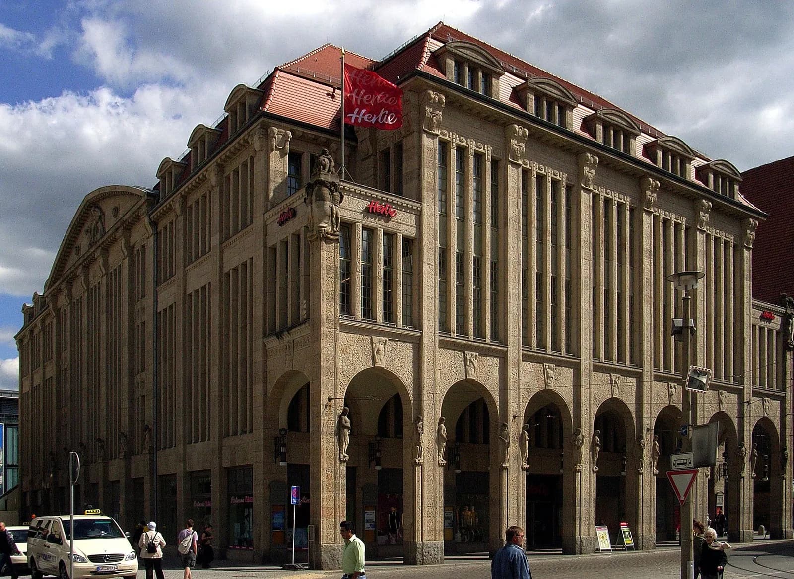 Görlitzer Warenhaus, Görlitz, Germany — filming location for The Grand Budapest Hotel